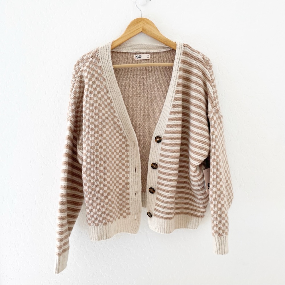 SO patterned oversized cardigan sweater size medium